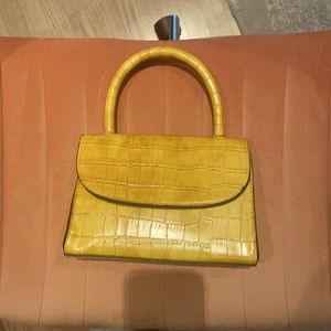 Mini yellow bag
